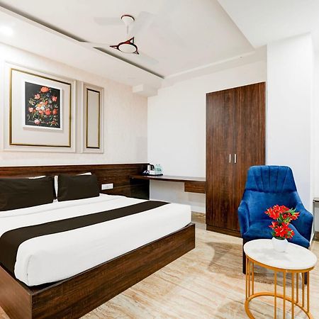 Super Townhouse Oak Aecs Formerly Bangalore Times Extérieur photo