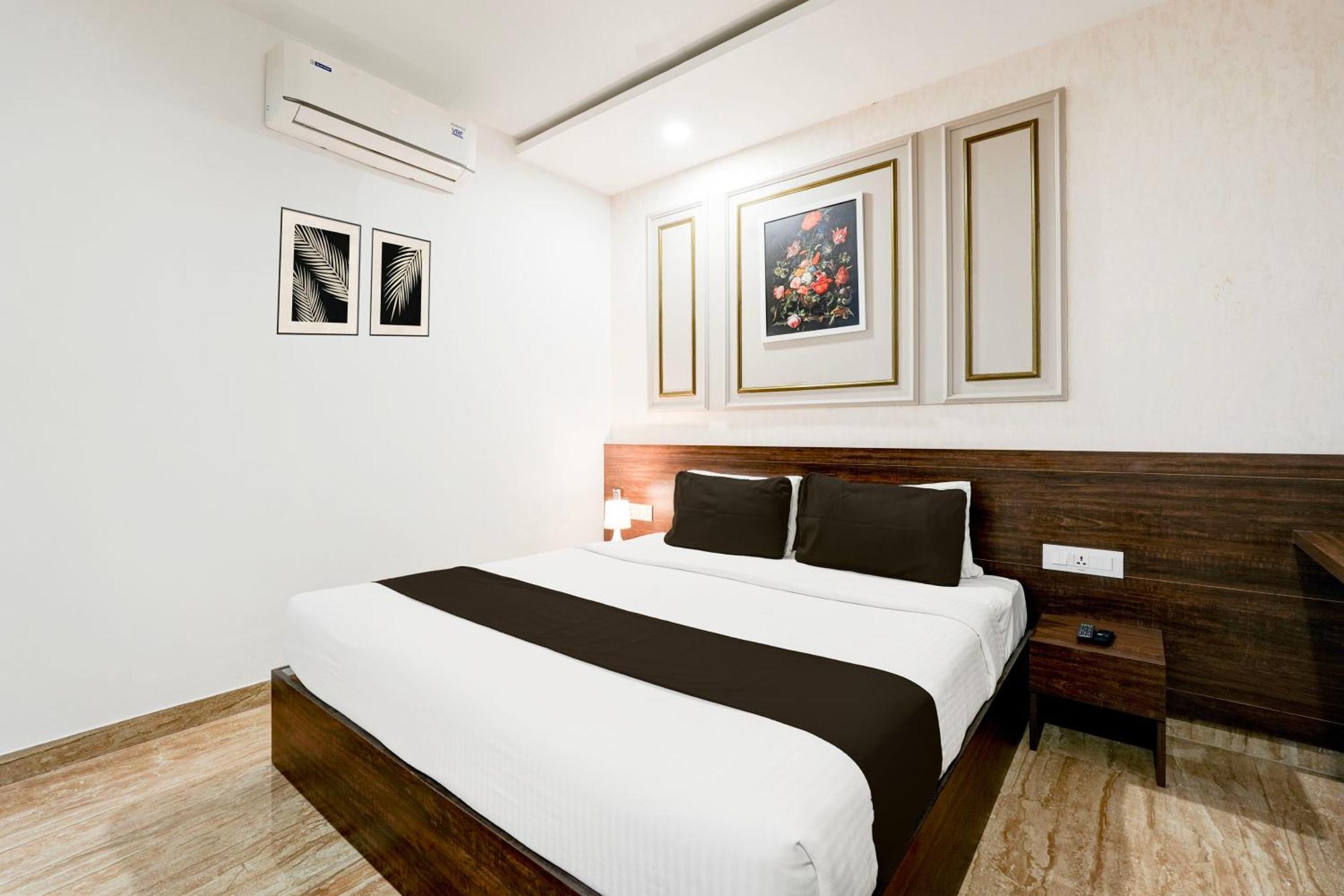 Super Townhouse Oak Aecs Formerly Bangalore Times Extérieur photo